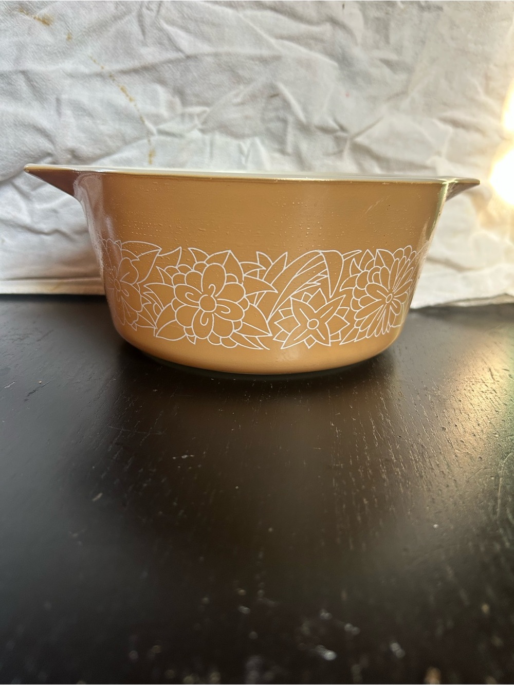 Pyrex white Woodland Flowers baking dish